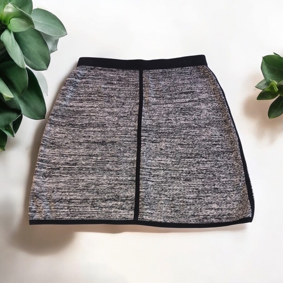 Ann Taylor Pull-on Skirt size M - Picture 1 of 5
